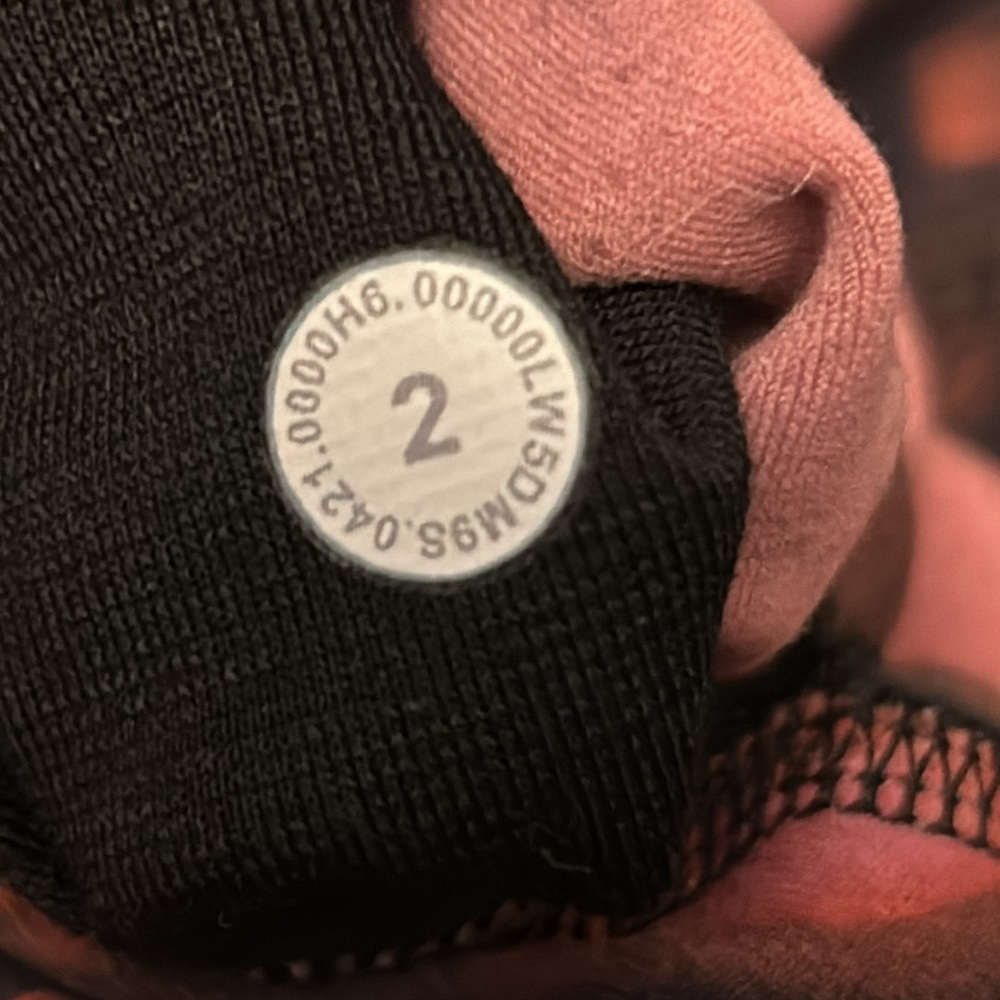 Lululemon Leggings - Picture 5 of 6